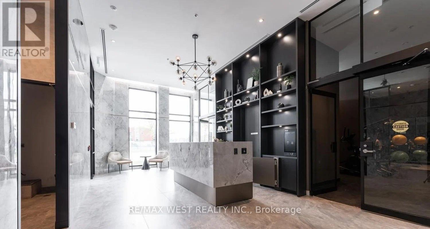 319 - 3005 Pine Glen Road, Oakville, Ontario  L6M 5P5 - Photo 3 - W12845282