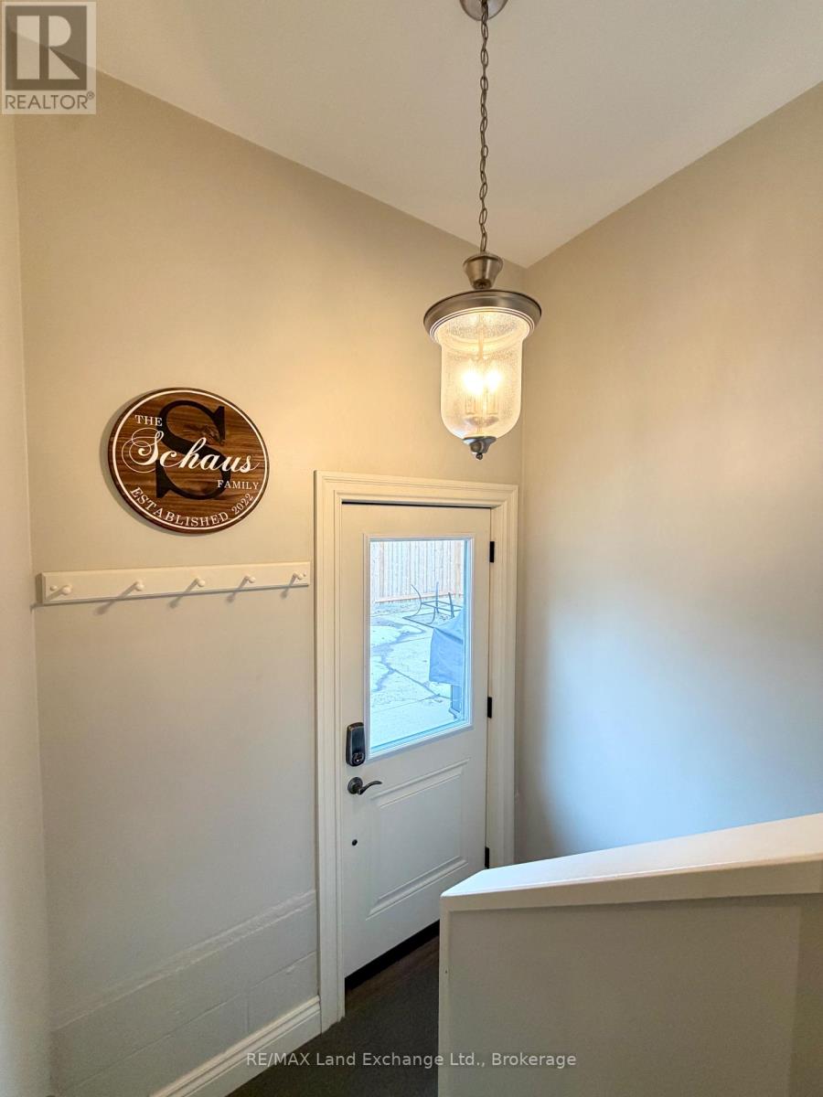 770 Bricker Street, Saugeen Shores, Ontario  N0H 2C3 - Photo 18 - X12871292