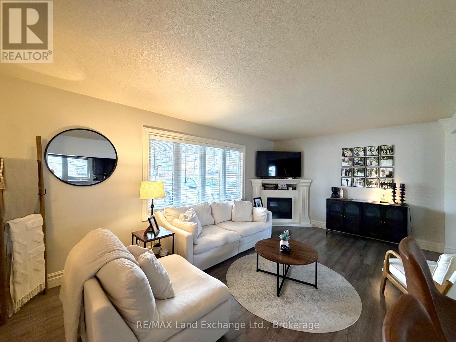 770 Bricker Street, Saugeen Shores, Ontario  N0H 2C3 - Photo 5 - X12871292