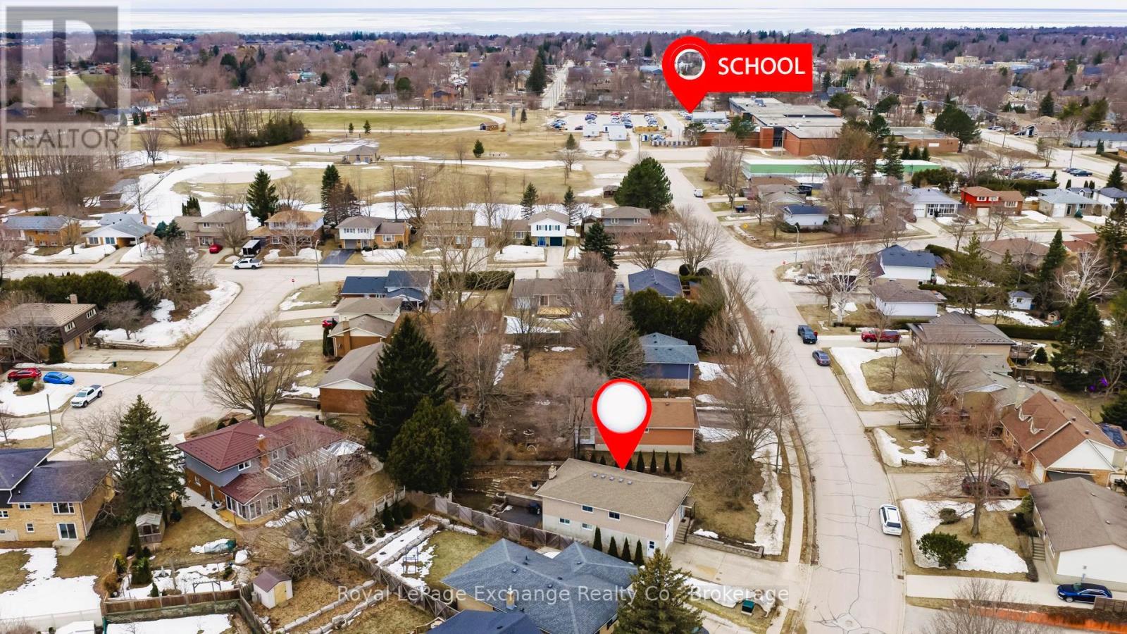 586 Mill Creek Road, Saugeen Shores, Ontario  N0H 2C4 - Photo 3 - X12871344