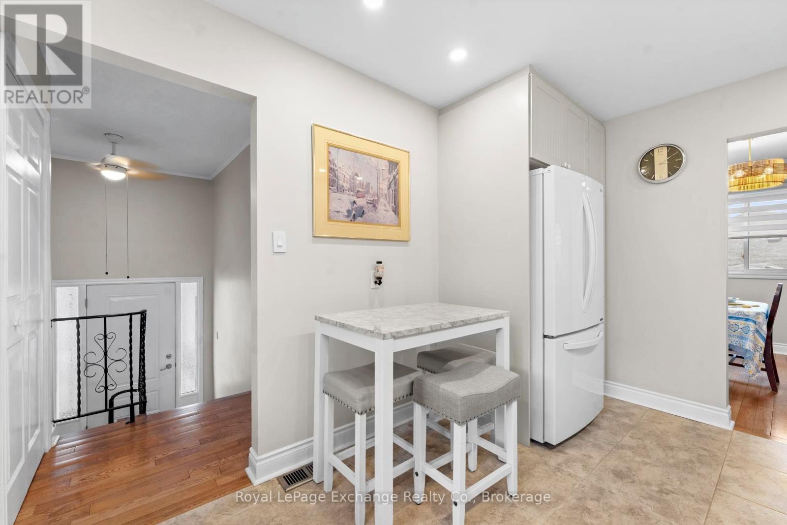 586 Mill Creek Road, Saugeen Shores, Ontario  N0H 2C4 - Photo 7 - X12871344