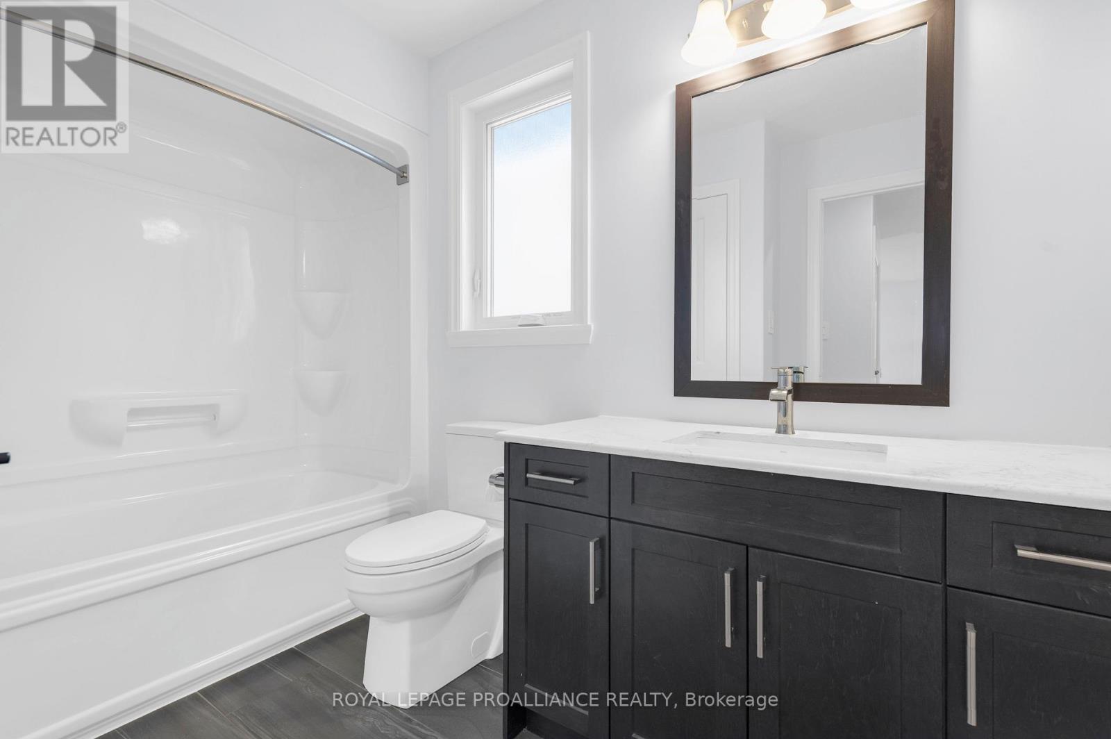 29 Cedar Park Crescent, Quinte West, Ontario  K8V 0J1 - Photo 23 - X12871364