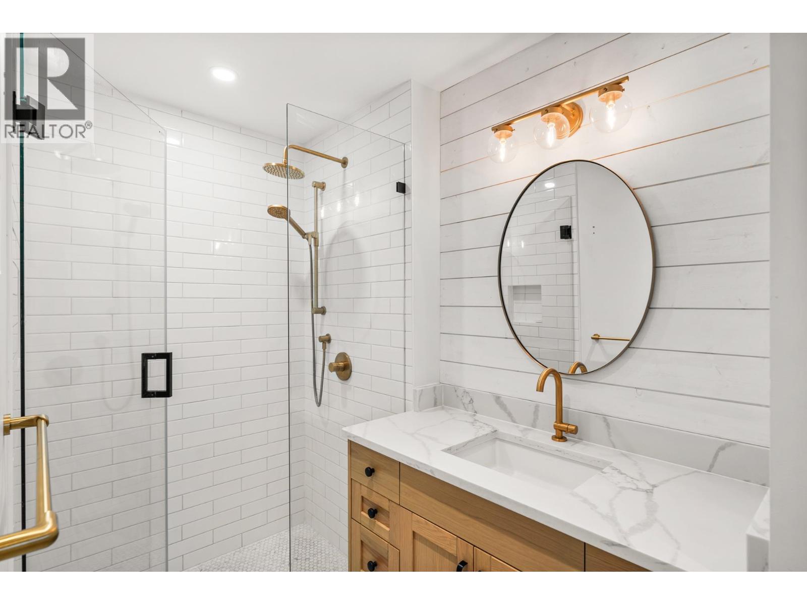 1017 Walalee Drive, Delta, British Columbia  V4M 2L9 - Photo 29 - R3098649