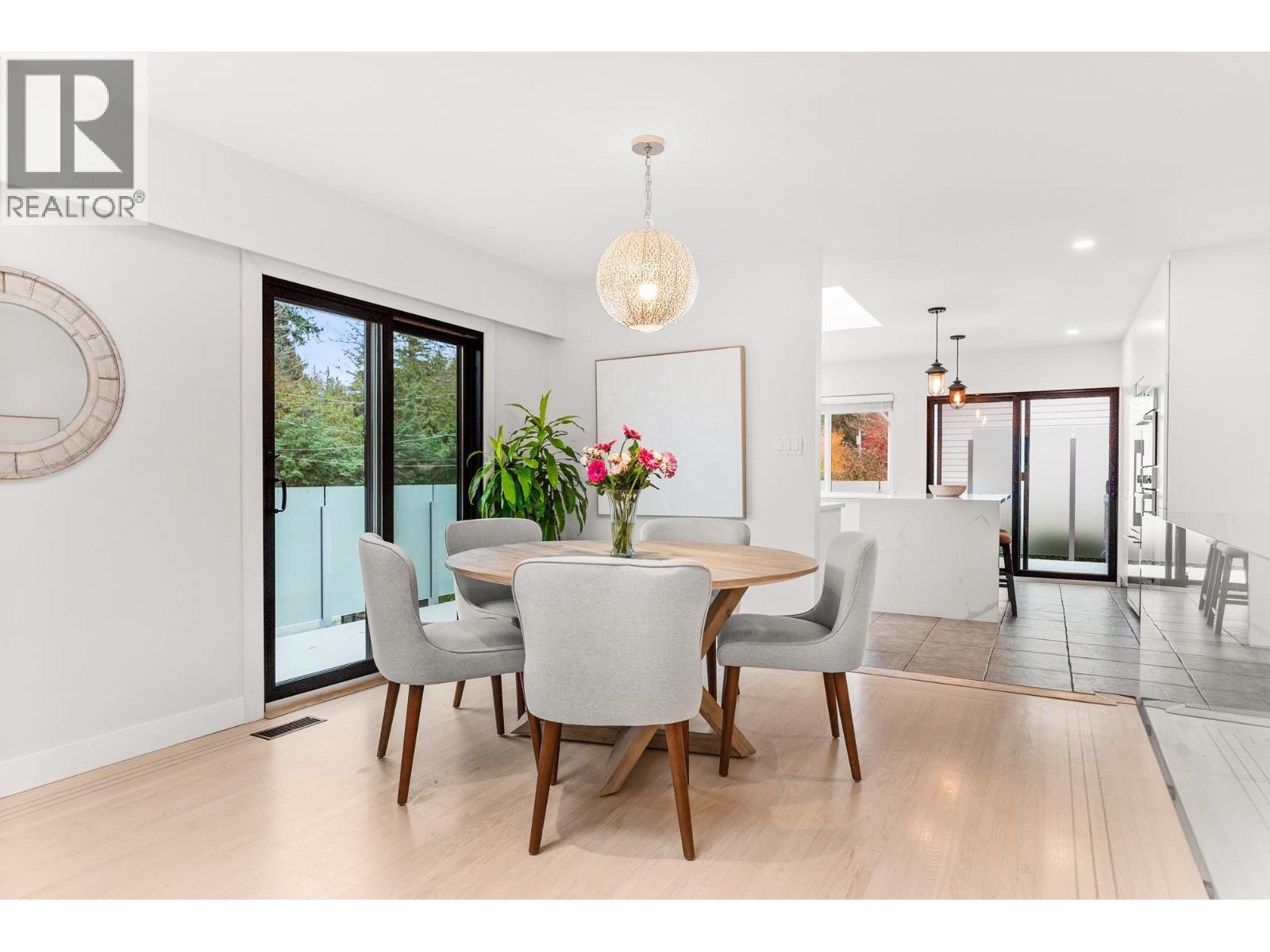 1017 Walalee Drive, Delta, British Columbia  V4M 2L9 - Photo 14 - R3098649