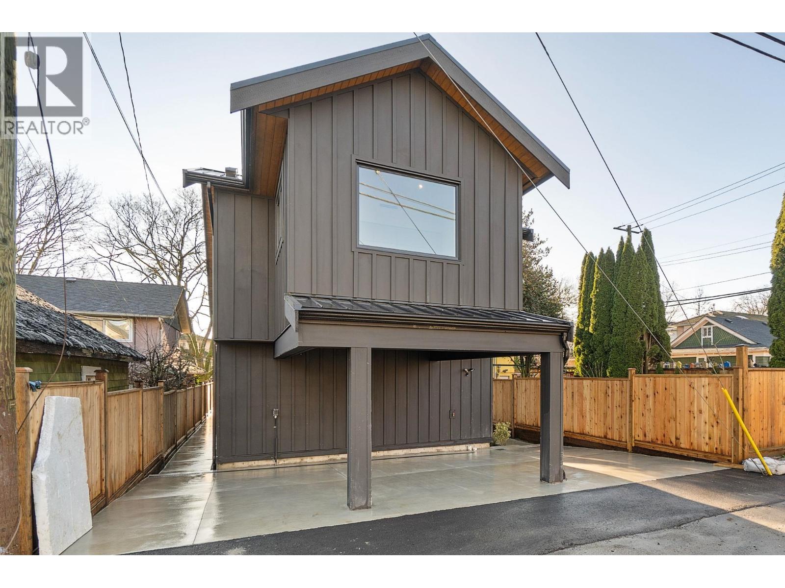 1947 E 13th Avenue, Vancouver, British Columbia  V5N 2C3 - Photo 12 - R3097773