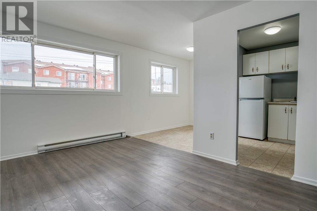 506 Lasalle Boulevard Unit# 2, Sudbury, Ontario  P3A 1W9 - Photo 2 - 2126750