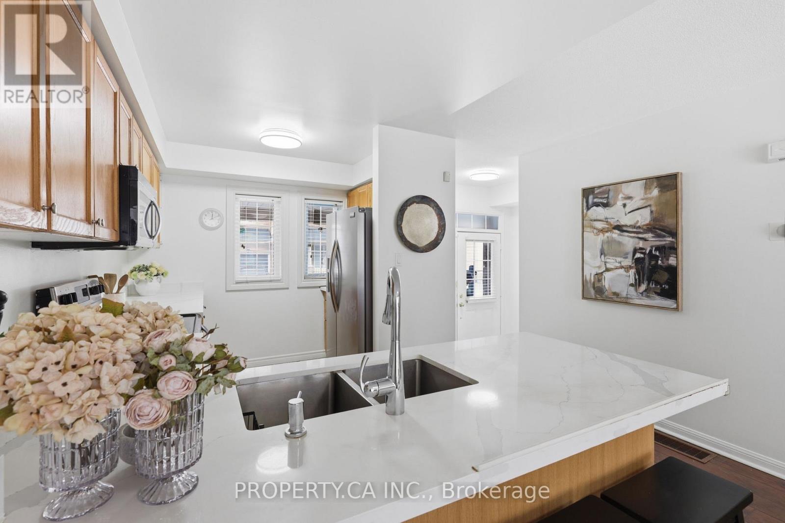 7 Torr Lane, Ajax, Ontario  L1S 7N1 - Photo 13 - E12865954