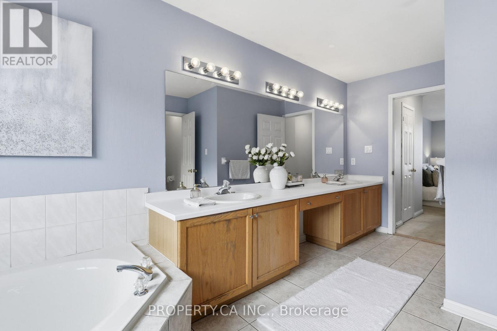 7 Torr Lane, Ajax, Ontario  L1S 7N1 - Photo 22 - E12865954