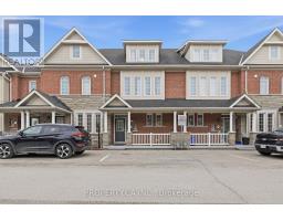 7 TORR LANE, Ajax, Ontario