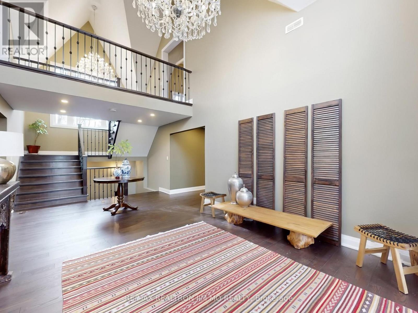 1785 Davis Drive W, King, Ontario  L3Y 4V9 - Photo 15 - N12869374