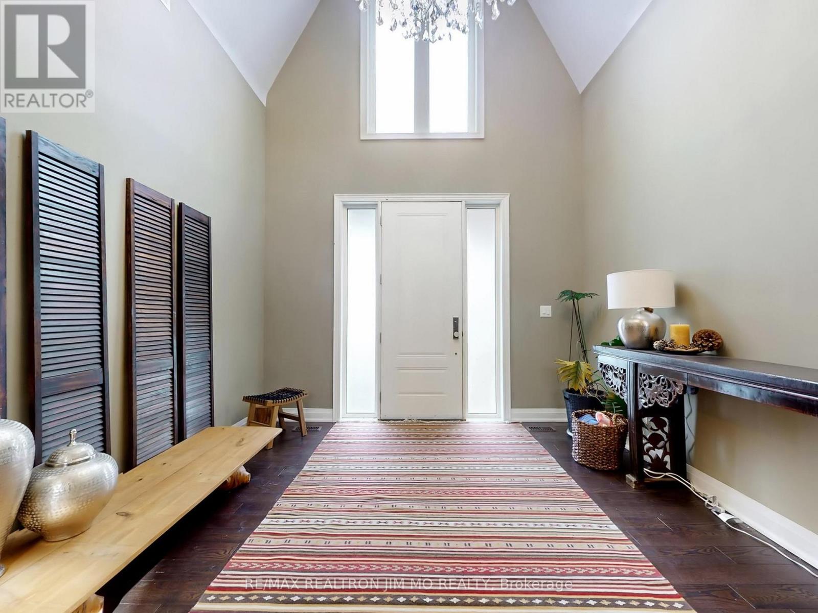 1785 Davis Drive W, King, Ontario  L3Y 4V9 - Photo 13 - N12869374