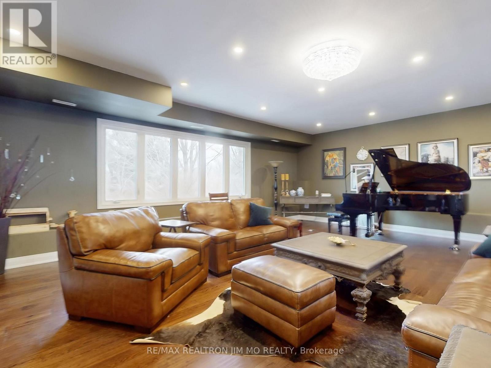 1785 Davis Drive W, King, Ontario  L3Y 4V9 - Photo 17 - N12869374