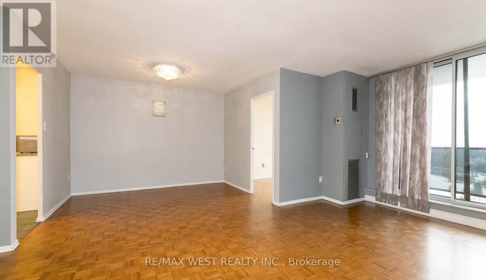 1509 - 85 Emmett Avenue, Toronto, Ontario  M6M 5A2 - Photo 14 - W12817486