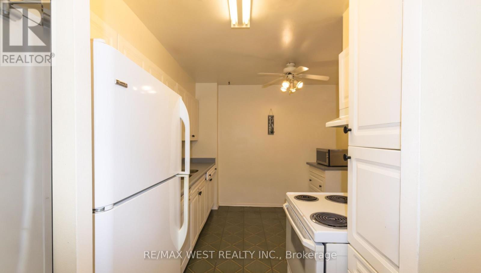 1509 - 85 Emmett Avenue, Toronto, Ontario  M6M 5A2 - Photo 20 - W12817486