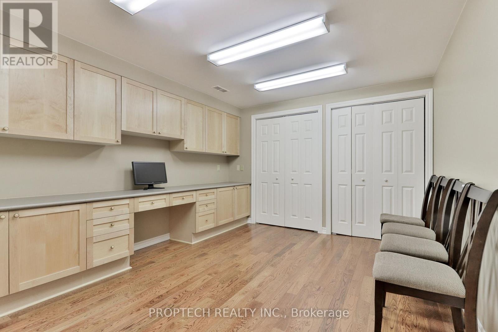 829 Quantra Crescent, Newmarket (Stonehaven-Wyndham), Ontario  L3X 1M8 - Photo 34 - N12871338