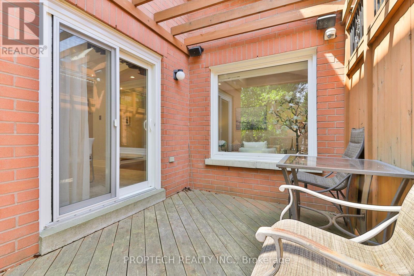 829 Quantra Crescent, Newmarket (Stonehaven-Wyndham), Ontario  L3X 1M8 - Photo 36 - N12871338