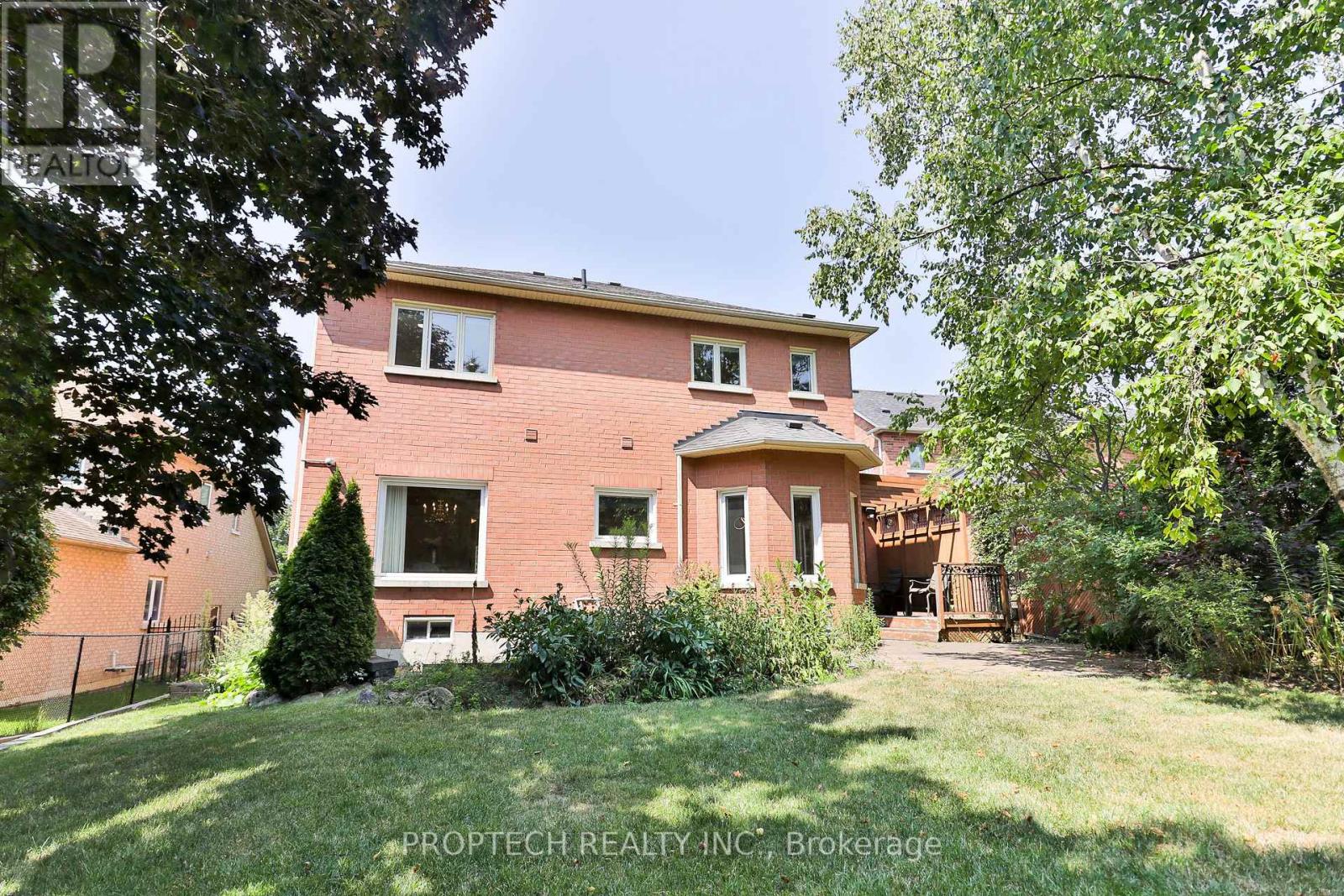 829 Quantra Crescent, Newmarket (Stonehaven-Wyndham), Ontario  L3X 1M8 - Photo 37 - N12871338