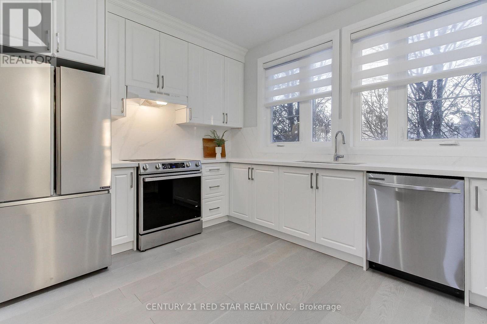 23 - 260 Eagle Street, Newmarket, Ontario  L3Y 1K1 - Photo 17 - N12871348