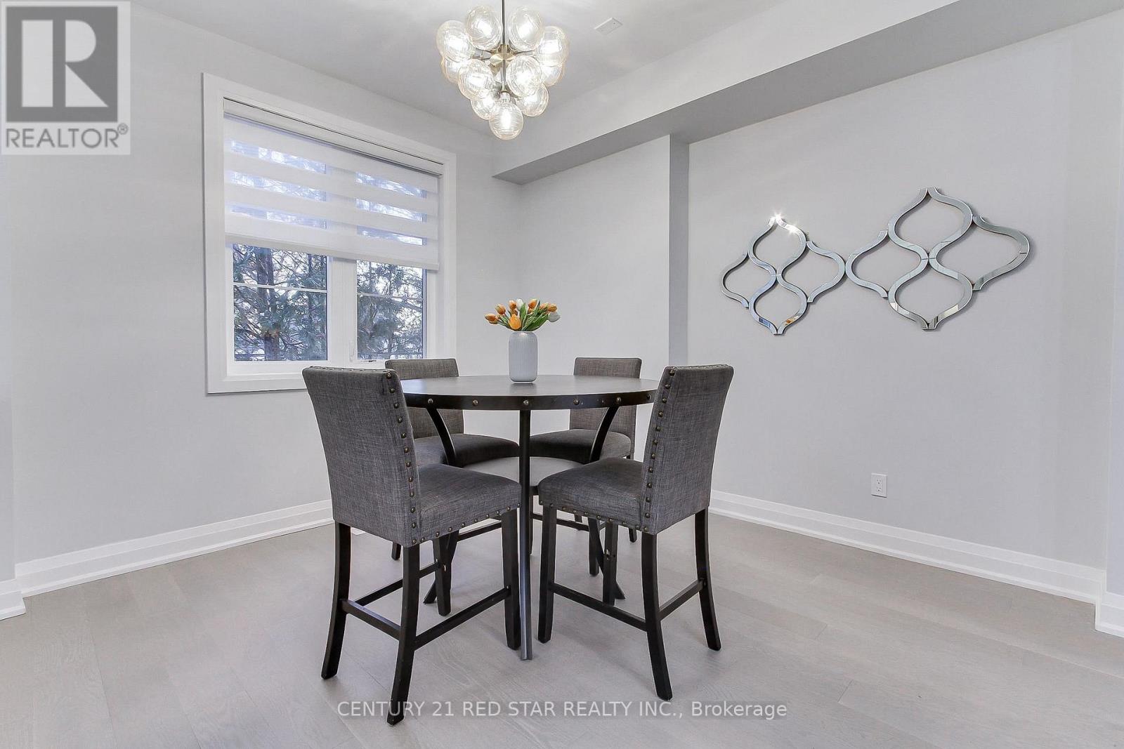 23 - 260 Eagle Street, Newmarket, Ontario  L3Y 1K1 - Photo 23 - N12871348