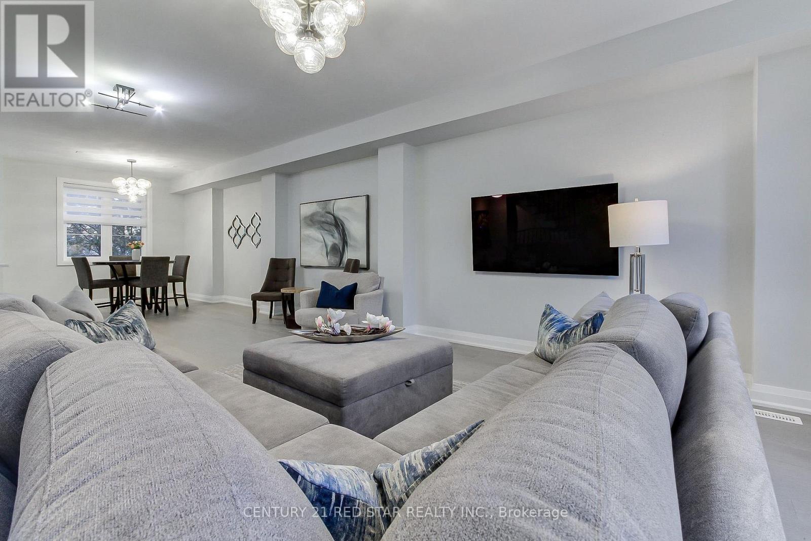 23 - 260 Eagle Street, Newmarket, Ontario  L3Y 1K1 - Photo 29 - N12871348