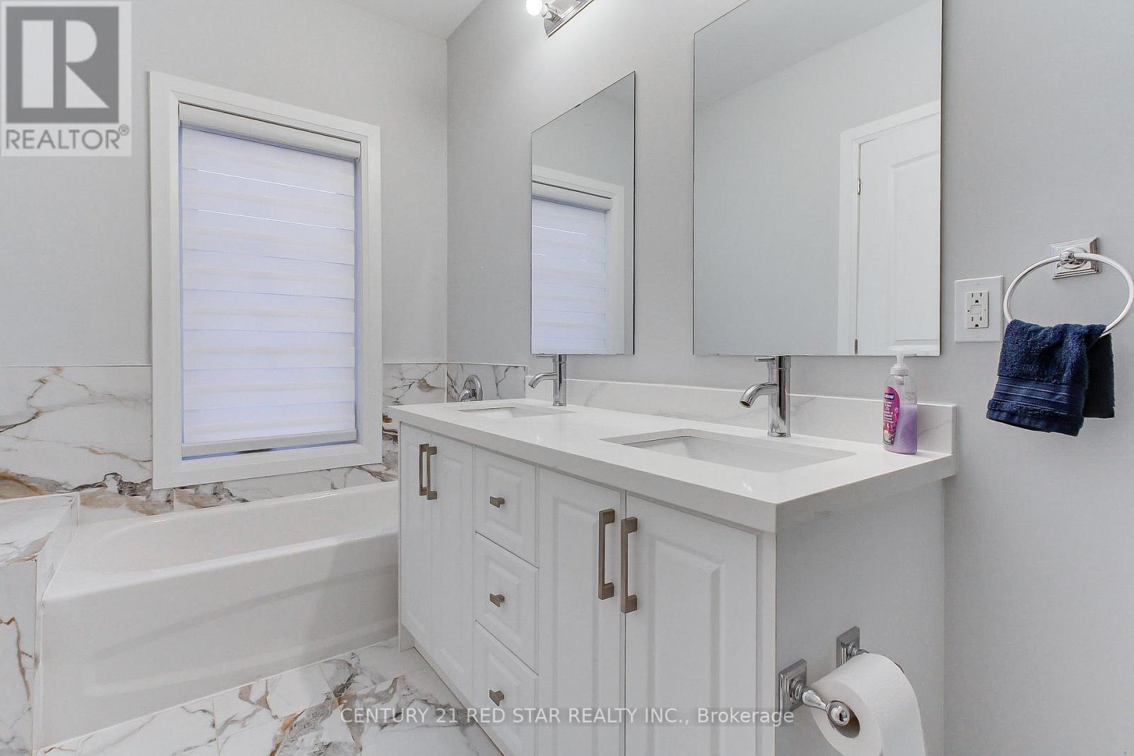 23 - 260 Eagle Street, Newmarket, Ontario  L3Y 1K1 - Photo 39 - N12871348