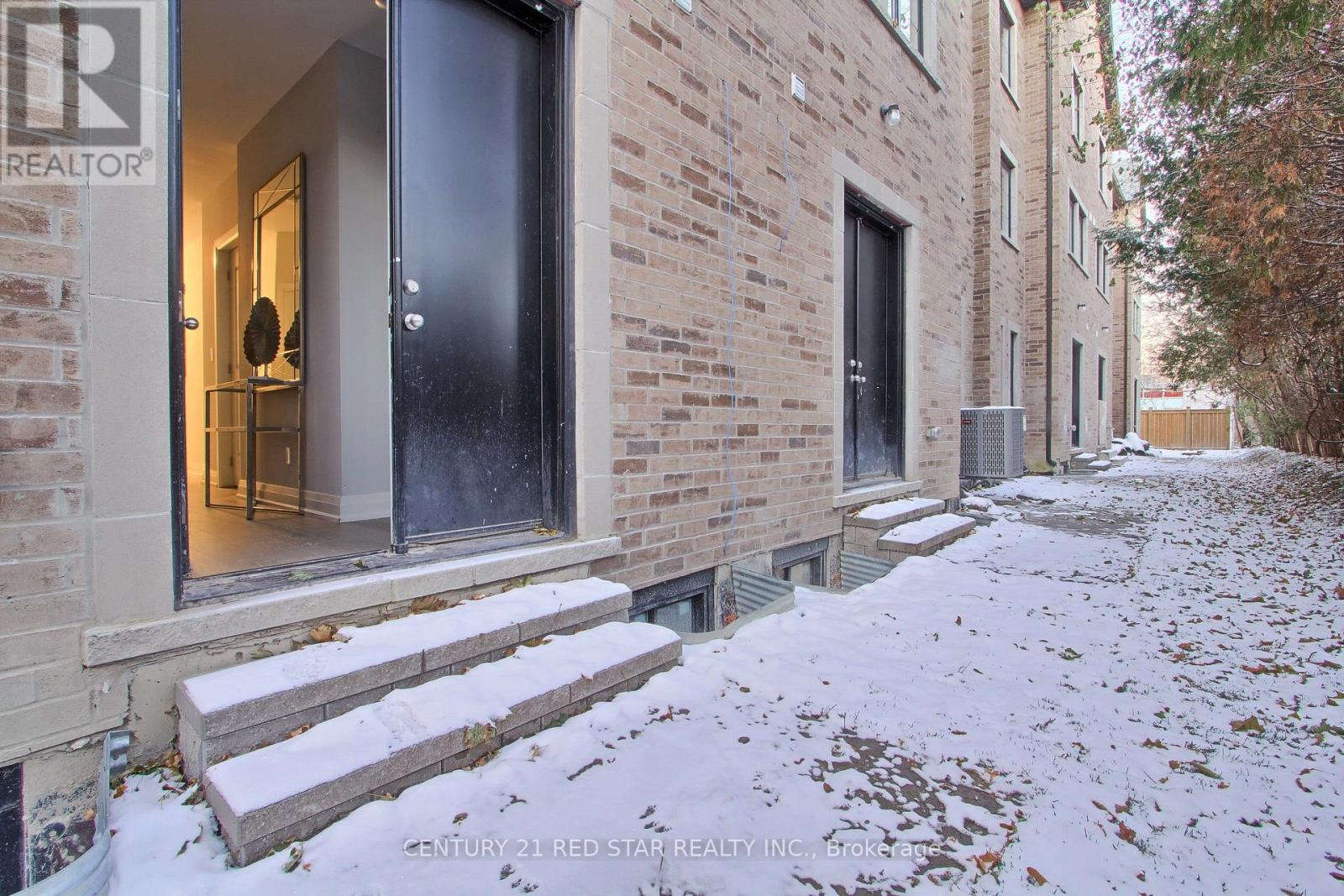 23 - 260 Eagle Street, Newmarket, Ontario  L3Y 1K1 - Photo 50 - N12871348