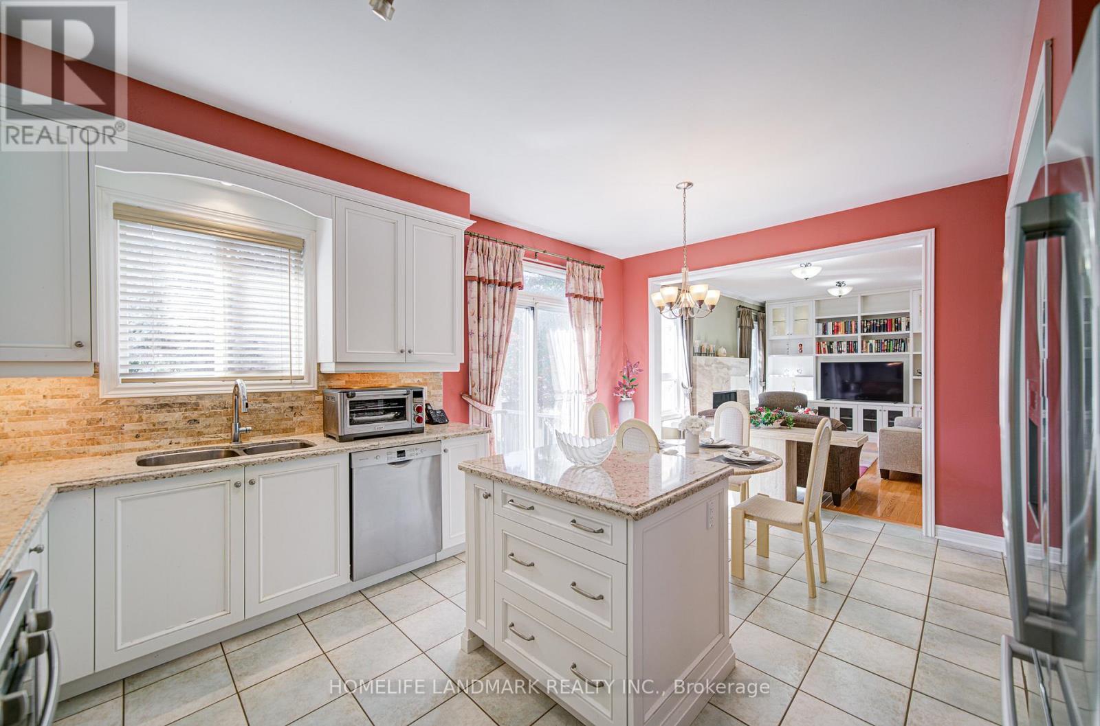 189 Silver Linden Drive, Richmond Hill (Langstaff), Ontario  L4B 4G6 - Photo 18 - N12871362