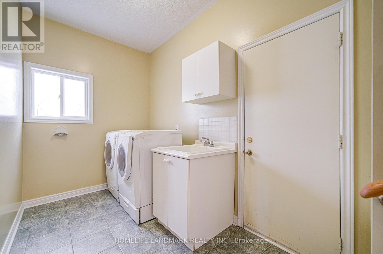 189 Silver Linden Drive, Richmond Hill (Langstaff), Ontario  L4B 4G6 - Photo 24 - N12871362