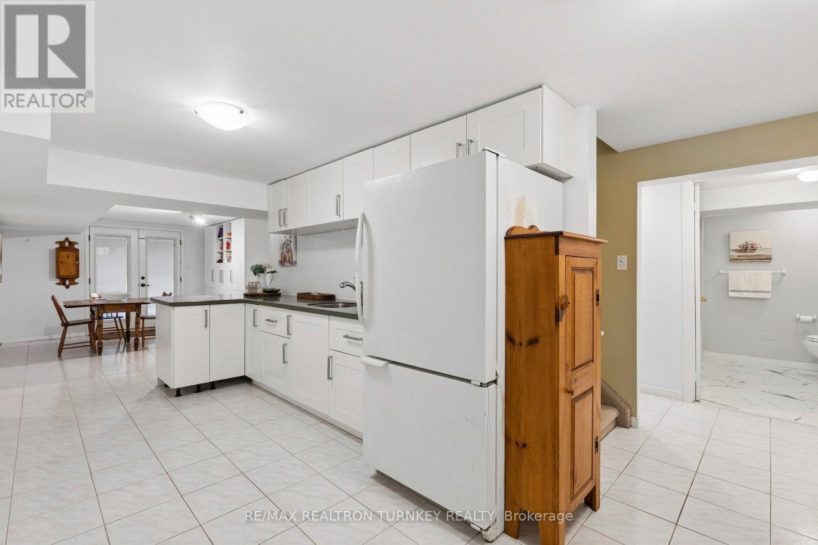 22 Trillium Drive, Aurora, Ontario  L4G 5X9 - Photo 29 - N12871372