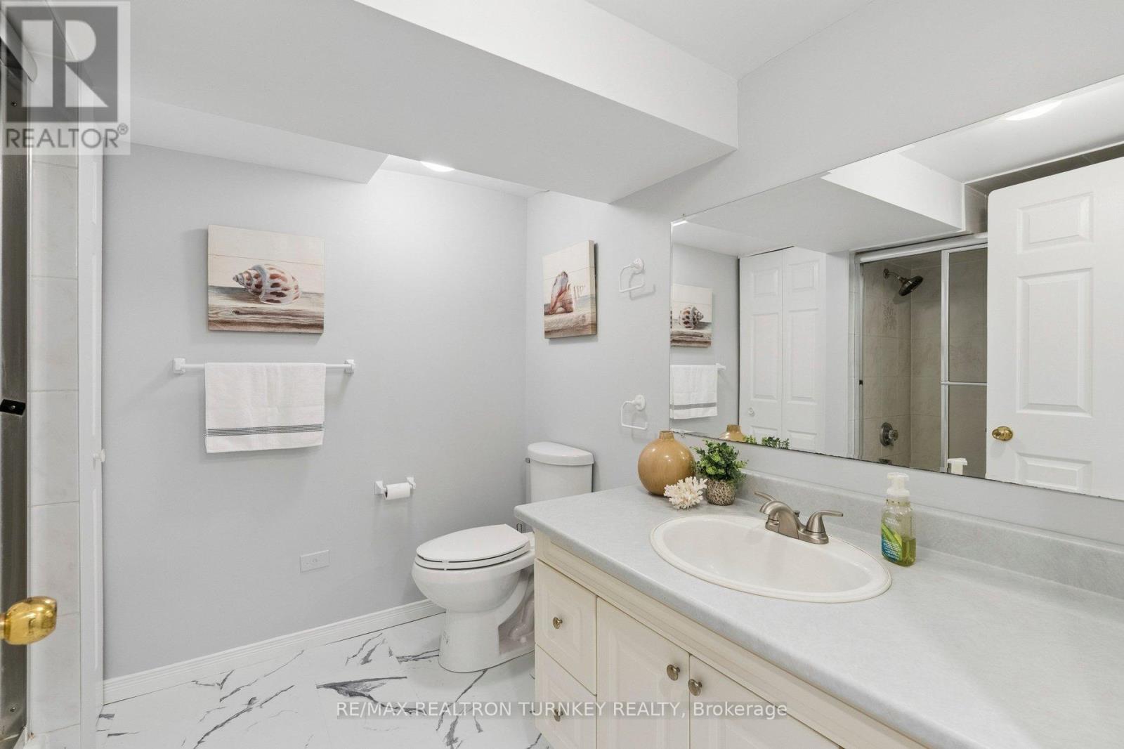 22 Trillium Drive, Aurora, Ontario  L4G 5X9 - Photo 33 - N12871372