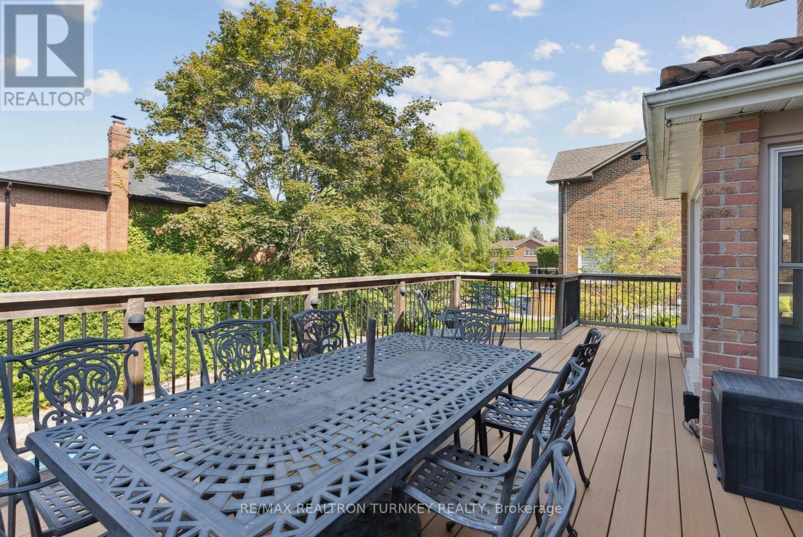 22 Trillium Drive, Aurora, Ontario  L4G 5X9 - Photo 46 - N12871372