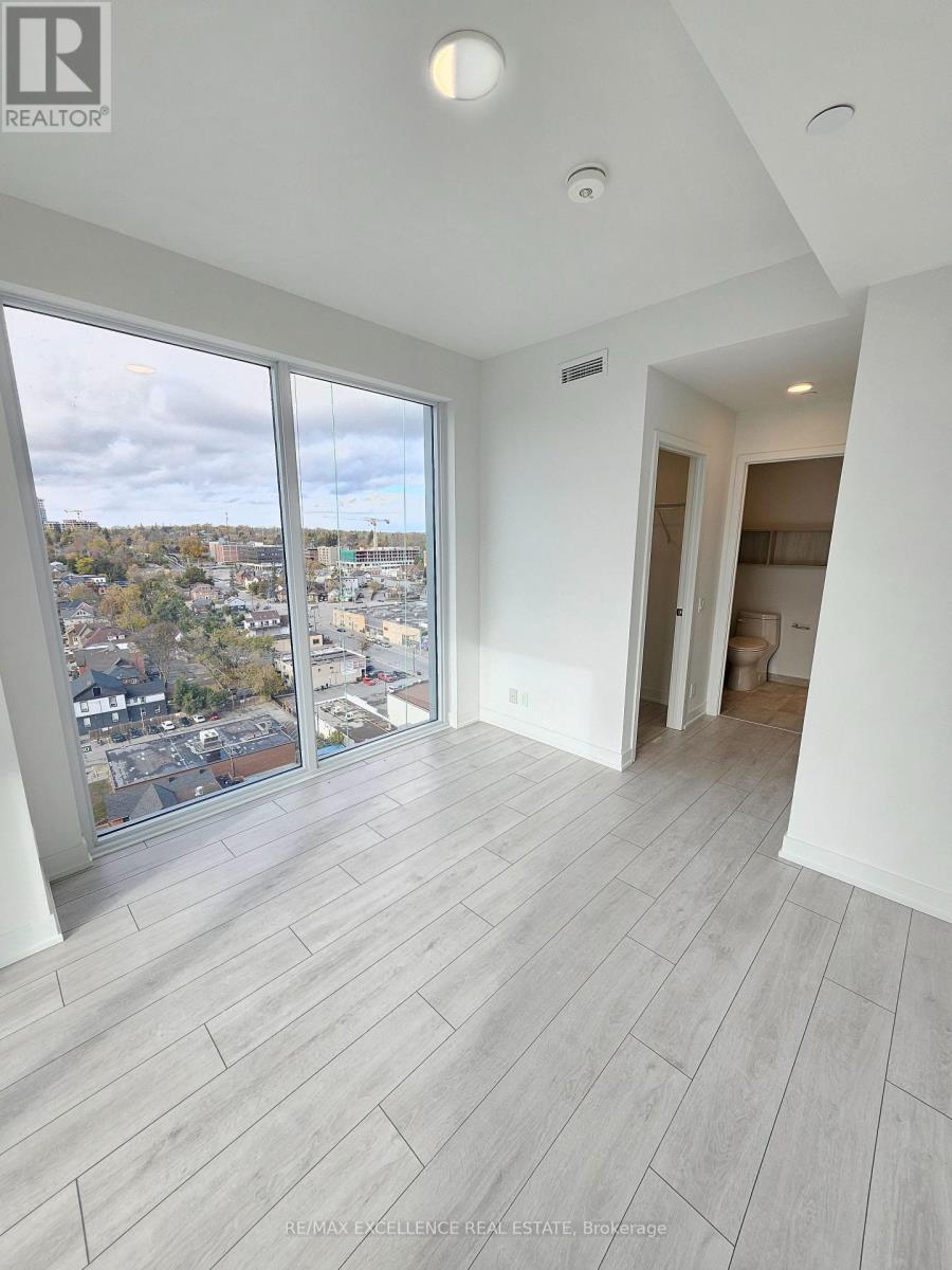 1202 - 39 Mary Street, Barrie (City Centre), Ontario  L4N 1S9 - Photo 15 - S12871290