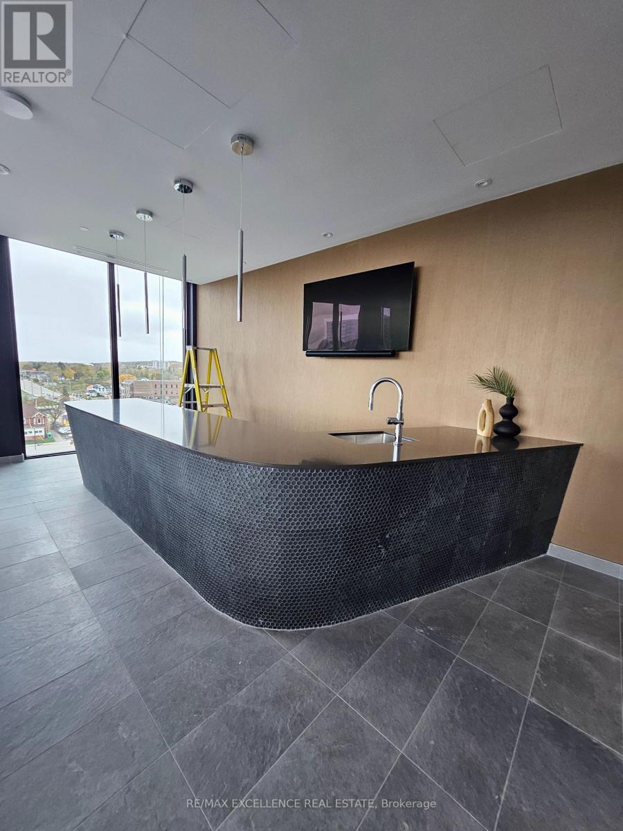 1202 - 39 Mary Street, Barrie (City Centre), Ontario  L4N 1S9 - Photo 26 - S12871290