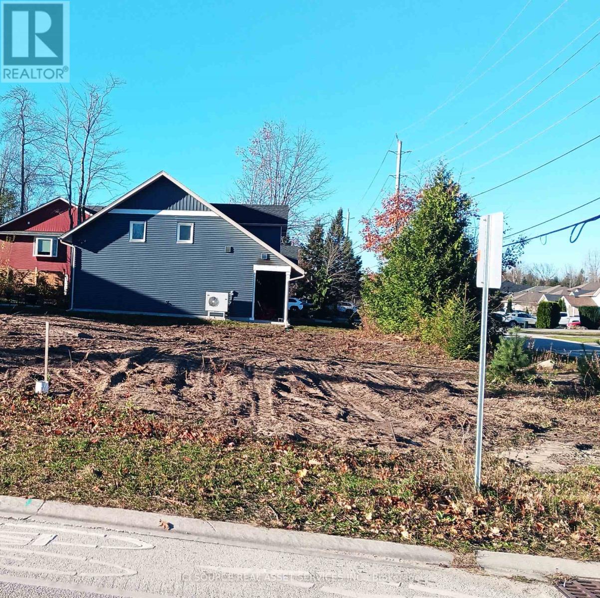 128 58th Street S, Wasaga Beach, Ontario  L9Z 2Z1 - Photo 2 - S12871356