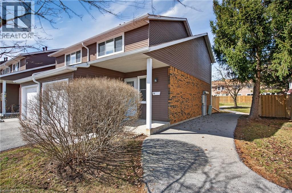 2185 Fairchild Boulevard Unit# 51, Burlington, Ontario  L7P 3P6 - Photo 3 - 40809308