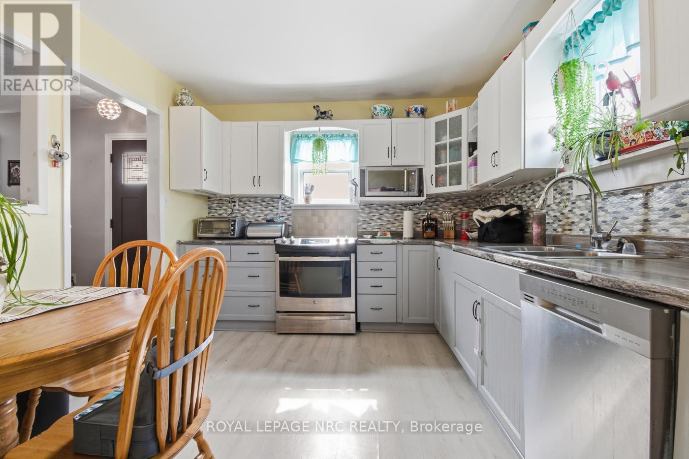 595 Lincoln Street, Welland, Ontario  L3B 4R1 - Photo 9 - X12871258