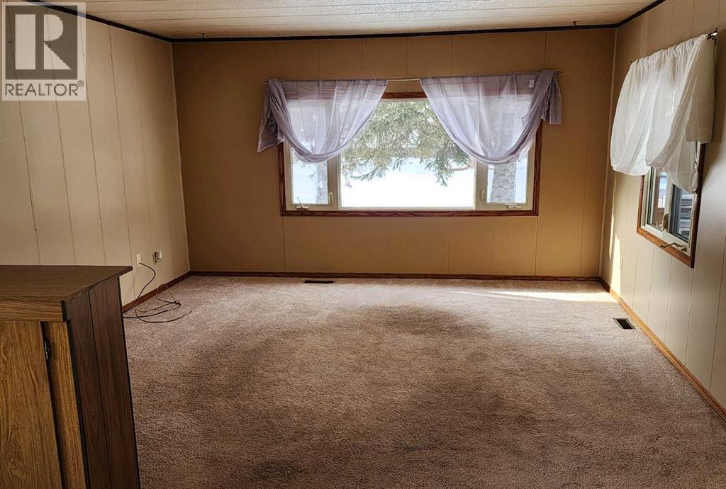 225 4 Street Nw, Sundre, Alberta  T0M 1X0 - Photo 6 - A2290905