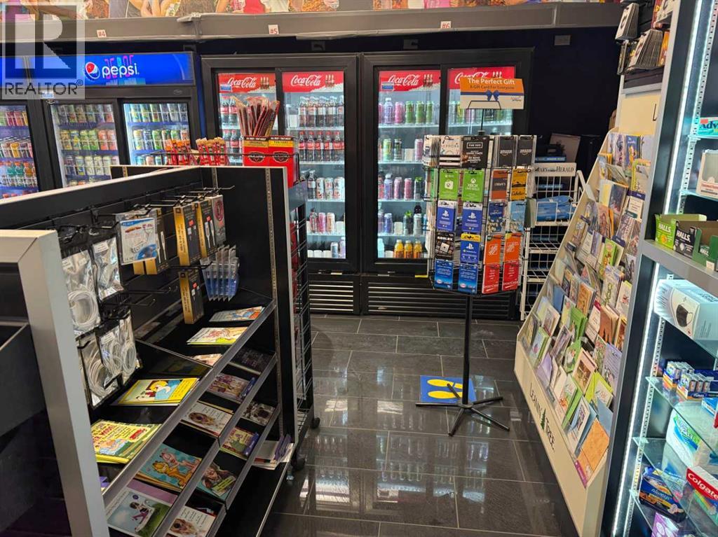 Unknown Address, ,    - Photo 2 - A2291118