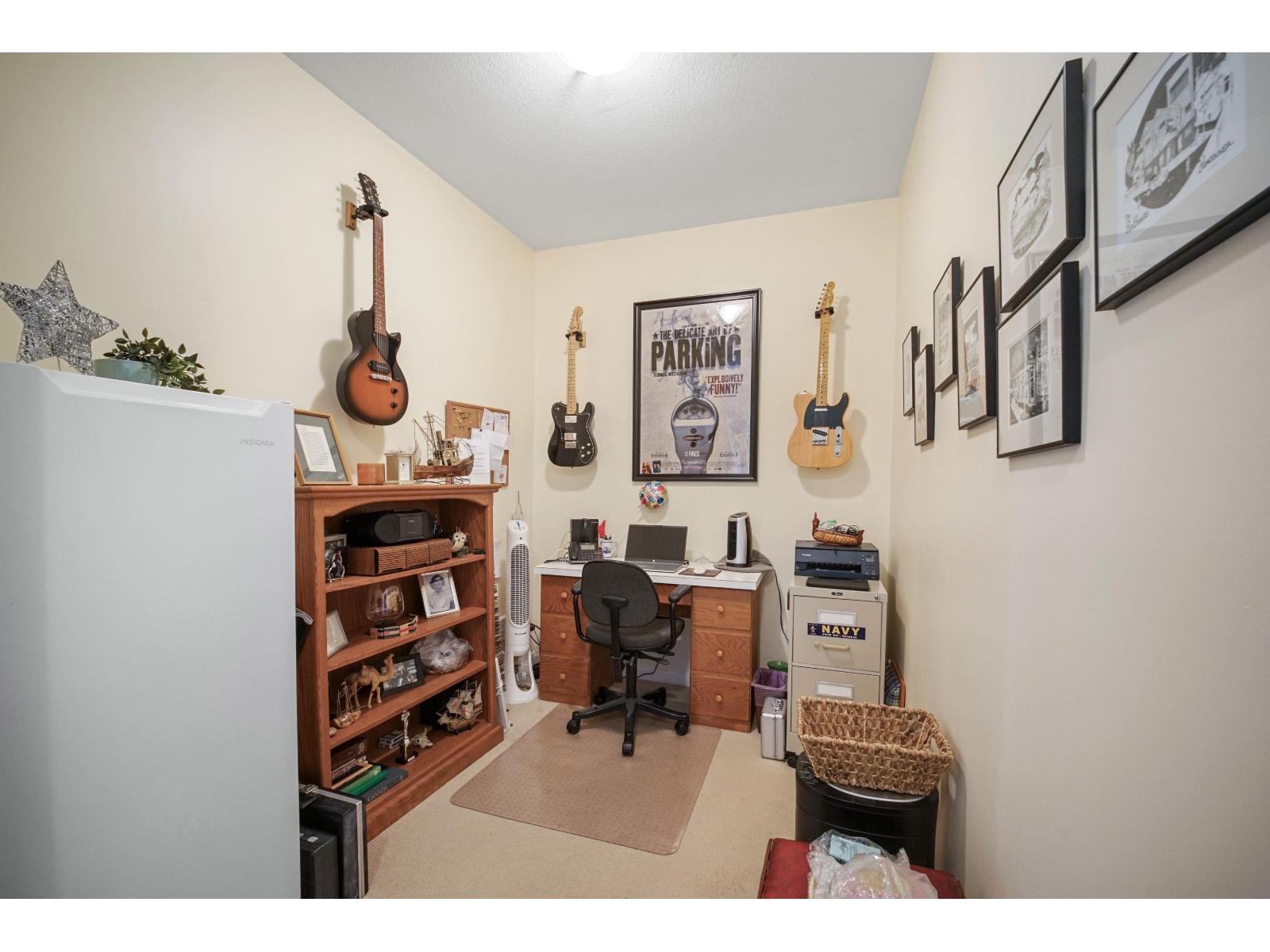 417 15385 101a Avenue, Surrey, British Columbia  V3R 0B4 - Photo 4 - R3098196