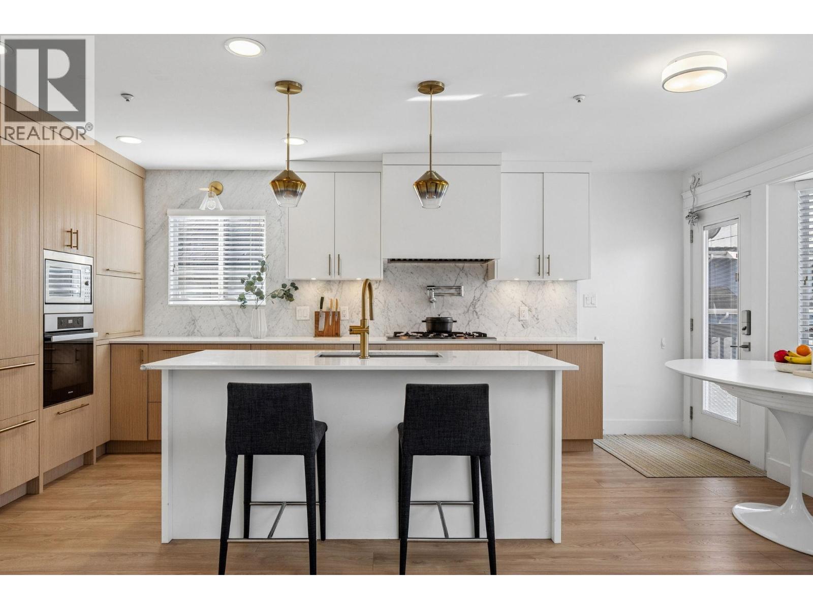 5921 Ontario Street, Vancouver, British Columbia  V5W 2M1 - Photo 10 - R3075304