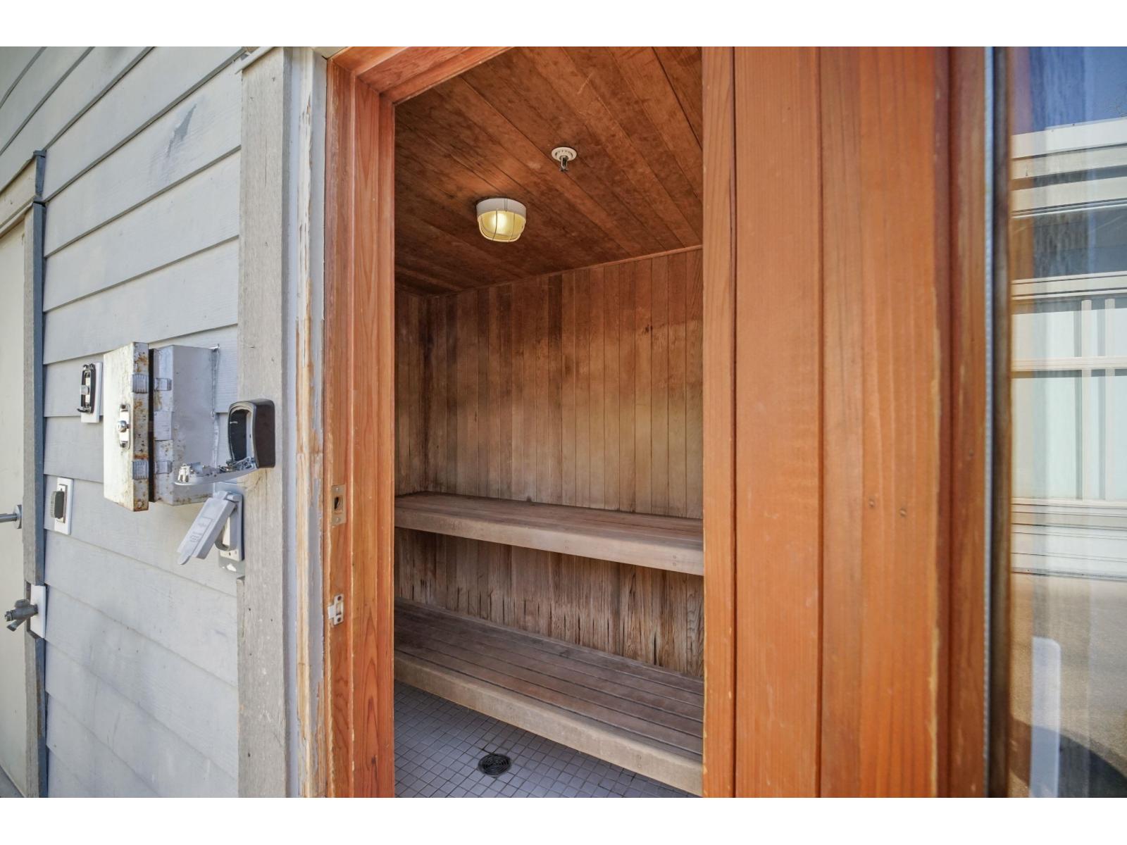 417 15385 101a Avenue, Surrey, British Columbia  V3R 0B4 - Photo 27 - R3098196