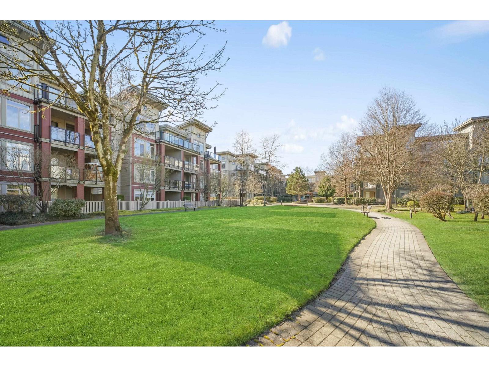 417 15385 101a Avenue, Surrey, British Columbia  V3R 0B4 - Photo 31 - R3098196