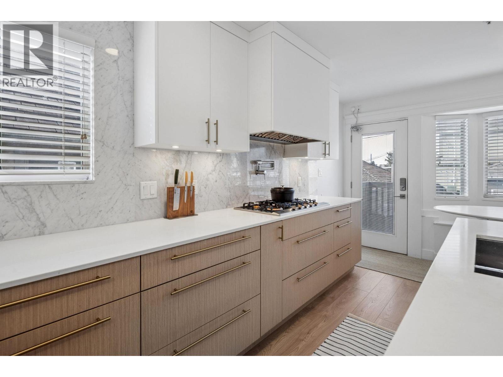 5921 Ontario Street, Vancouver, British Columbia  V5W 2M1 - Photo 15 - R3075304