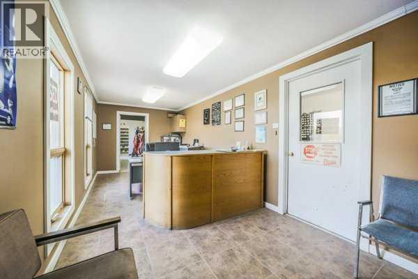 1142 Macleod Street, Pincher Creek, Alberta  T0K 1W0 - Photo 8 - A2292565