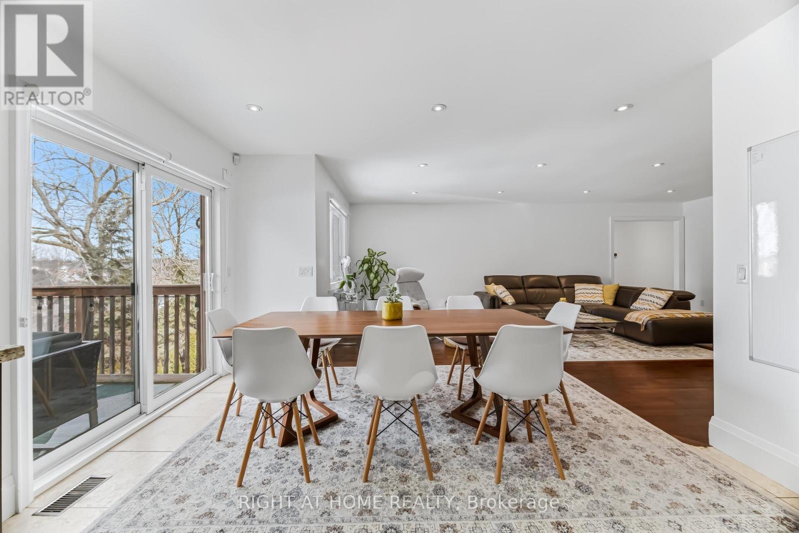 51d John Street, Halton Hills, Ontario  L7G 2J9 - Photo 12 - W12871226