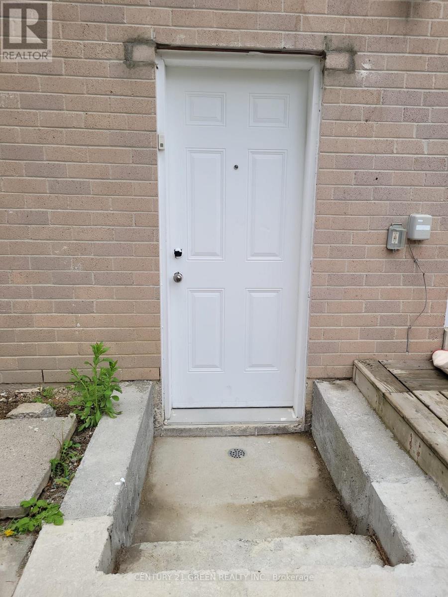 (Basement) - 23 Habitat Square, Brampton, Ontario  L6S 1X7 - Photo 2 - W12871260