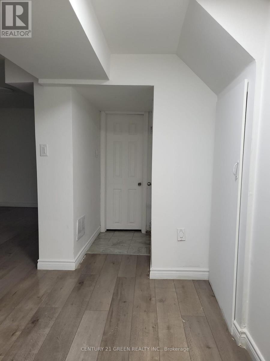 (Basement) - 23 Habitat Square, Brampton, Ontario  L6S 1X7 - Photo 7 - W12871260