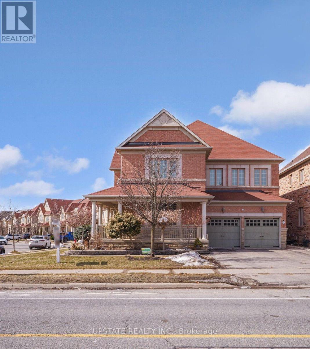 2 Beachville Circle, Brampton, Ontario  L6X 0V4 - Photo 2 - W12871324