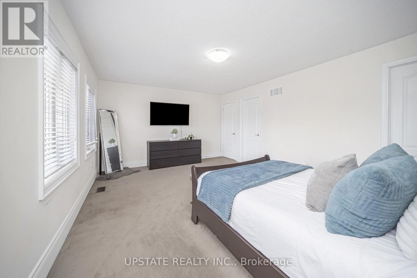 2 Beachville Circle, Brampton, Ontario  L6X 0V4 - Photo 28 - W12871324