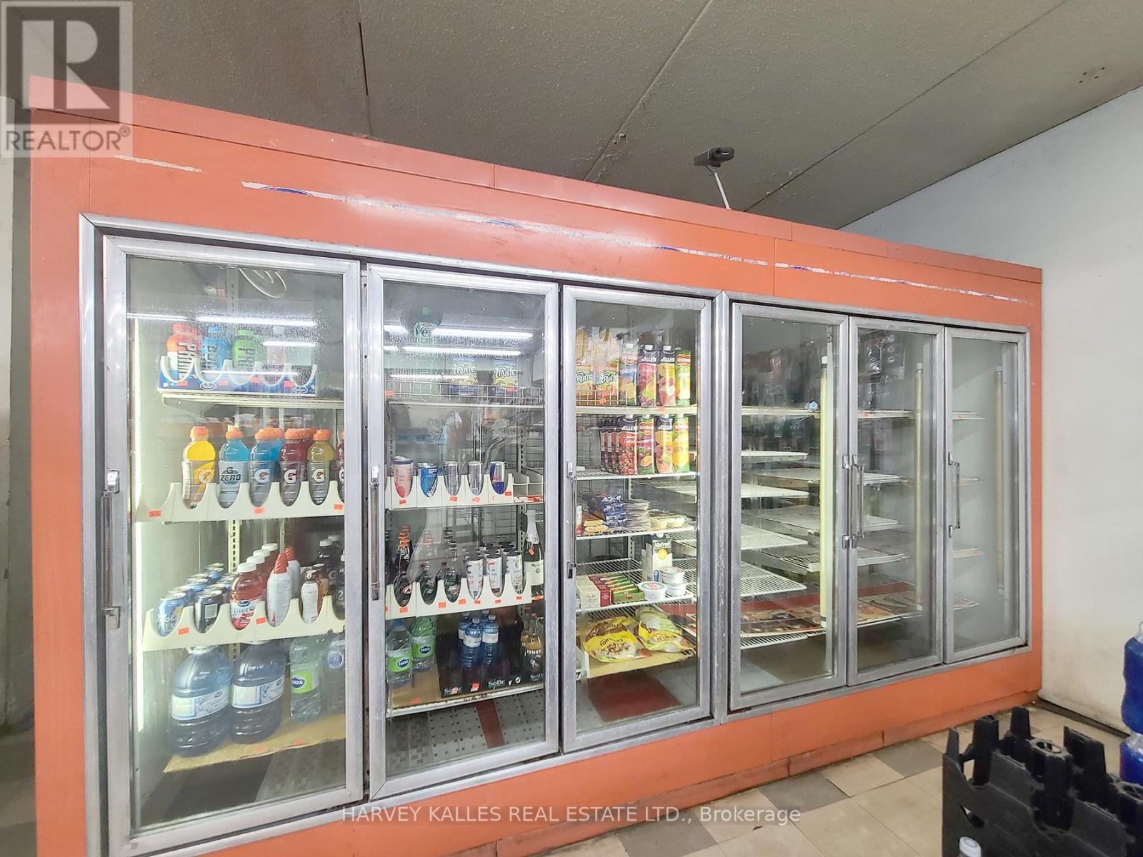 3829 Lake Shore Boulevard W, Toronto (Long Branch), Ontario  M8W 1R3 - Photo 4 - W12871342